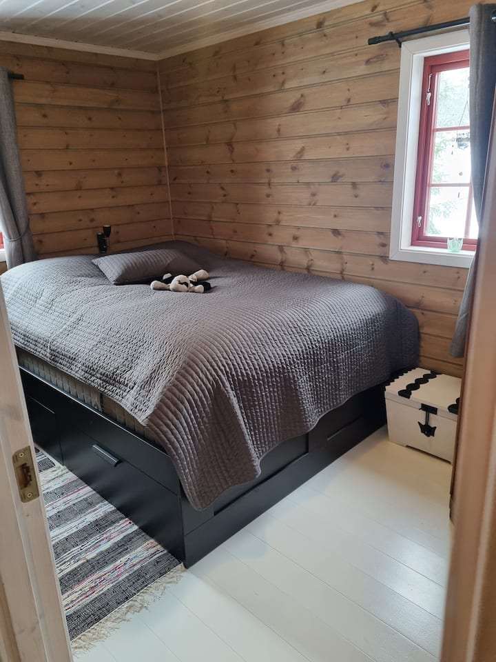 160x200 bed + sauna and towels