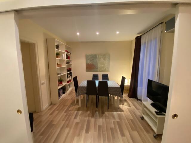 Céntrico en la zona del Example, muy acogedor