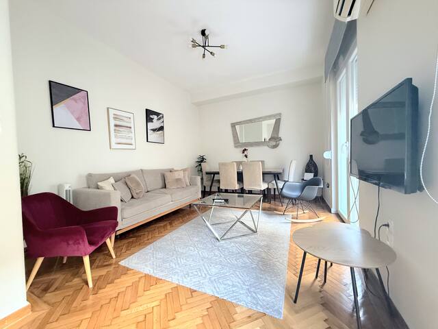 3BDR Ideal Central full apt +jacuzzi + terrace PVT gallery image 4