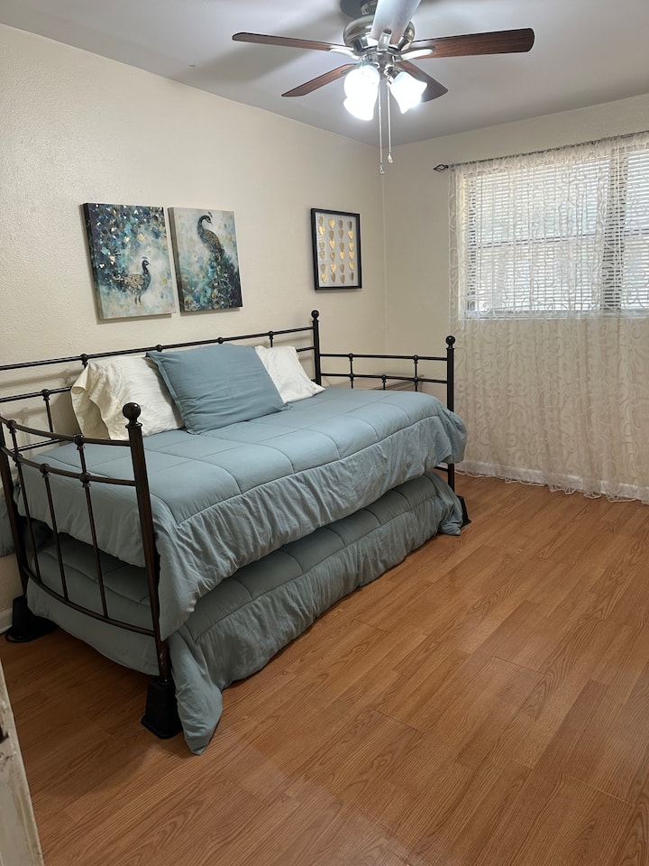 საძინებელი 3