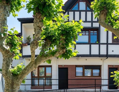 Popular Airbnb listing: Nice apartment 25' to Bilbao by metro. in Bizkaia