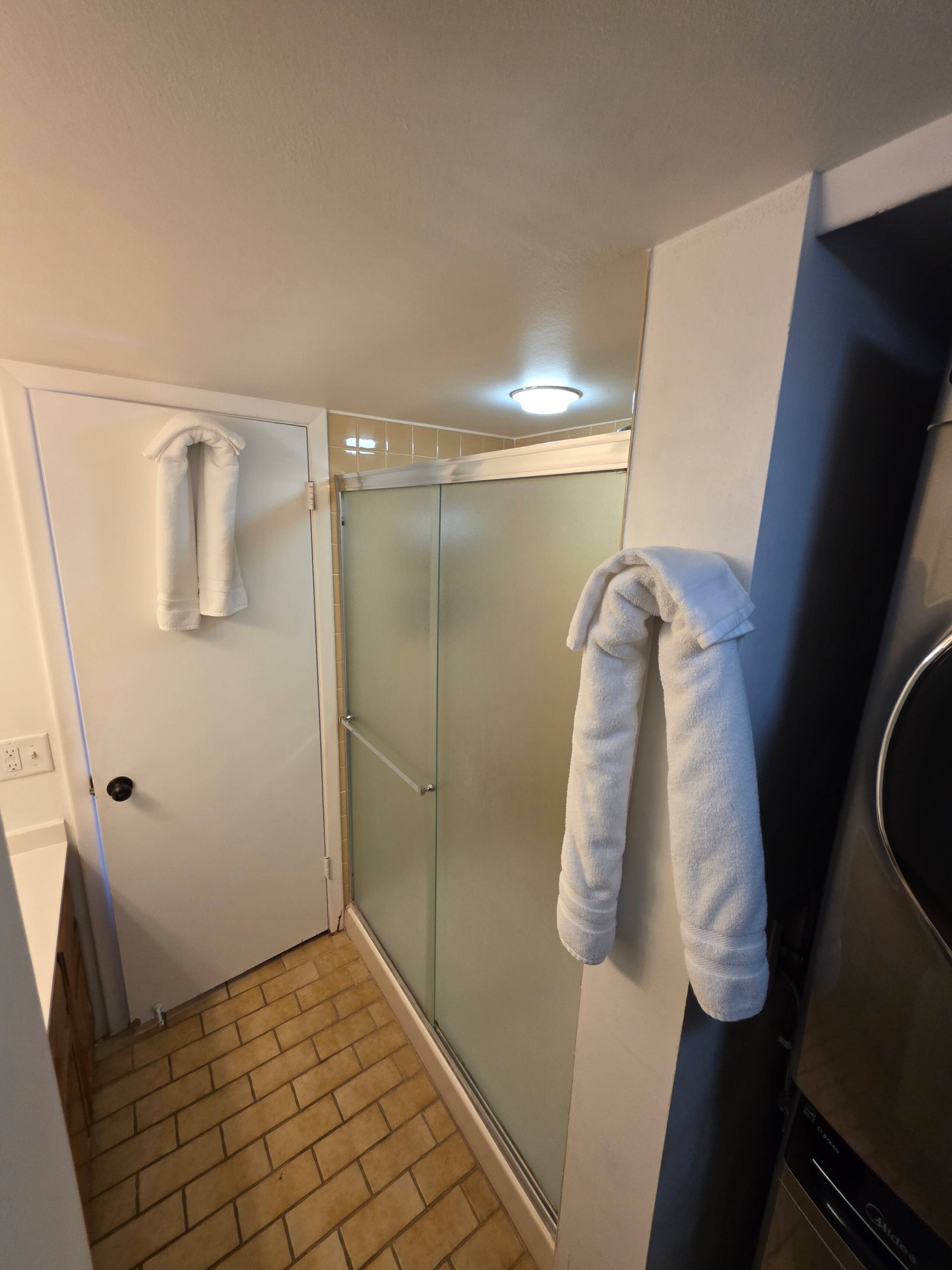 Condo in Kailua-Kona · ★4.93 · 2 bedrooms · 2 beds · 2 baths - Image 14