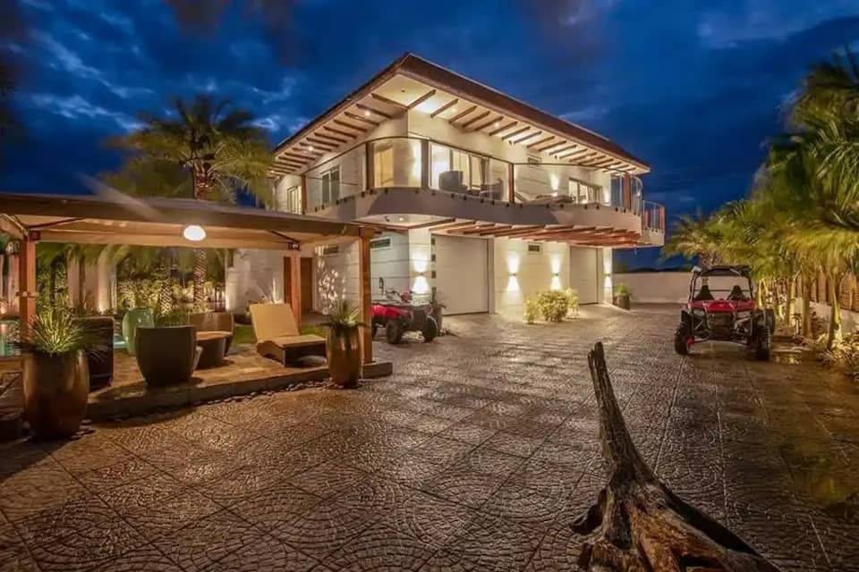 154 Pearl Beach – Luxury Private Villa — project preview