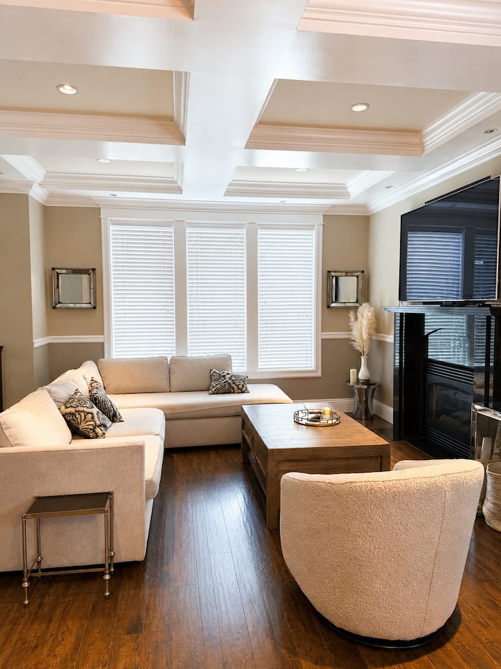 Conveniently Located Beautiful Burnaby Stay - Burnaby