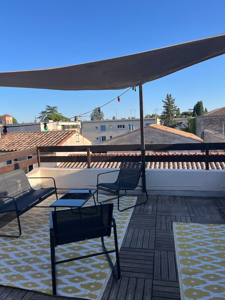 Adorable Studio Avec Grande Terrasse Aux Arceaux - Montpellier