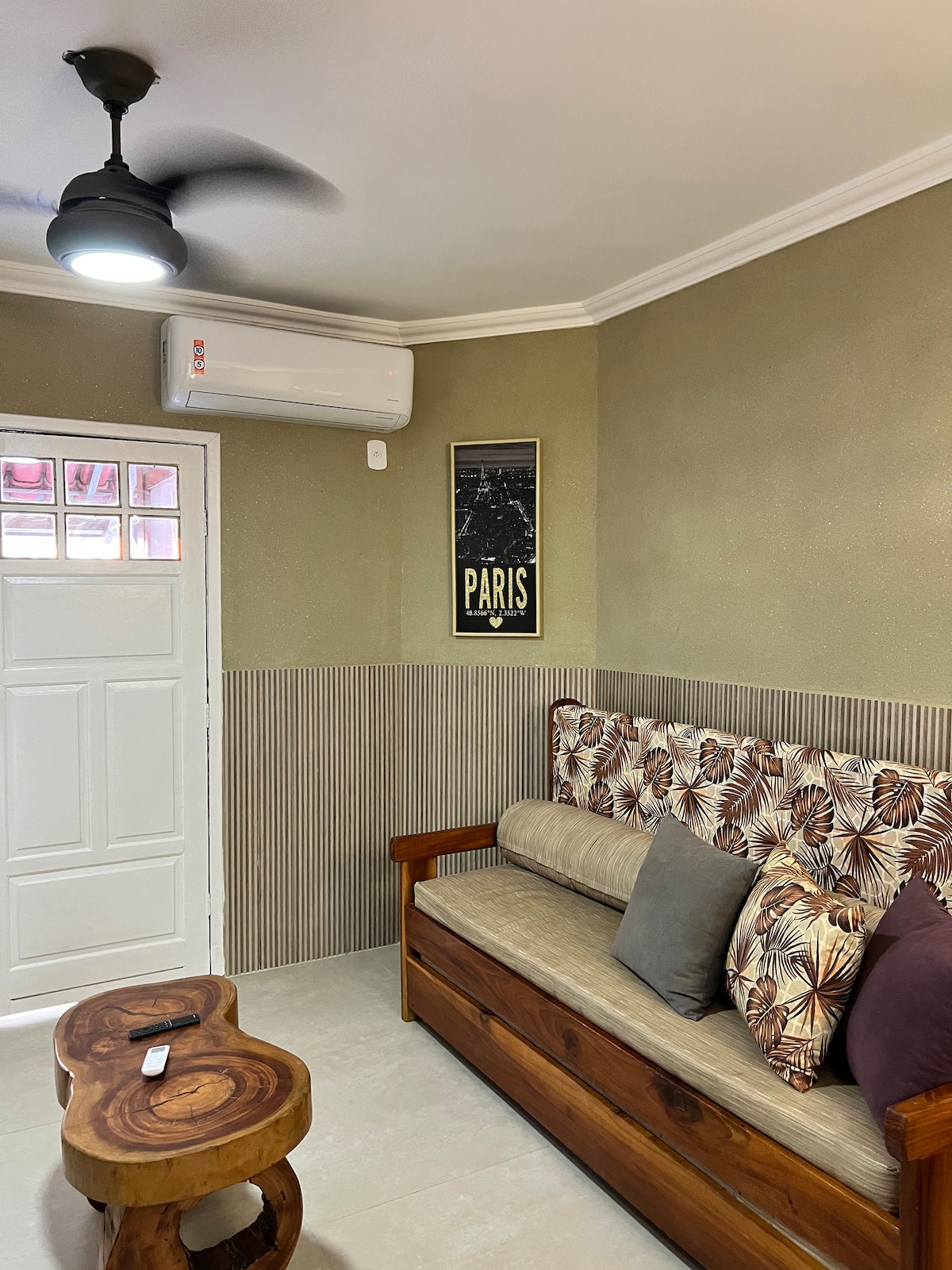 ห้องนั่งเล่น