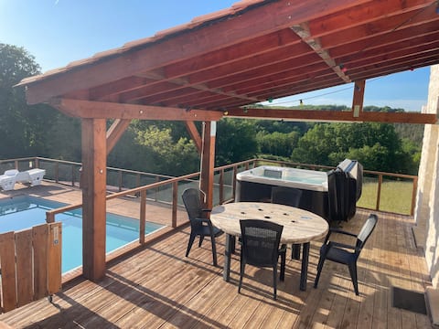 Near Sarlat, Castles, Spa, Heated pool