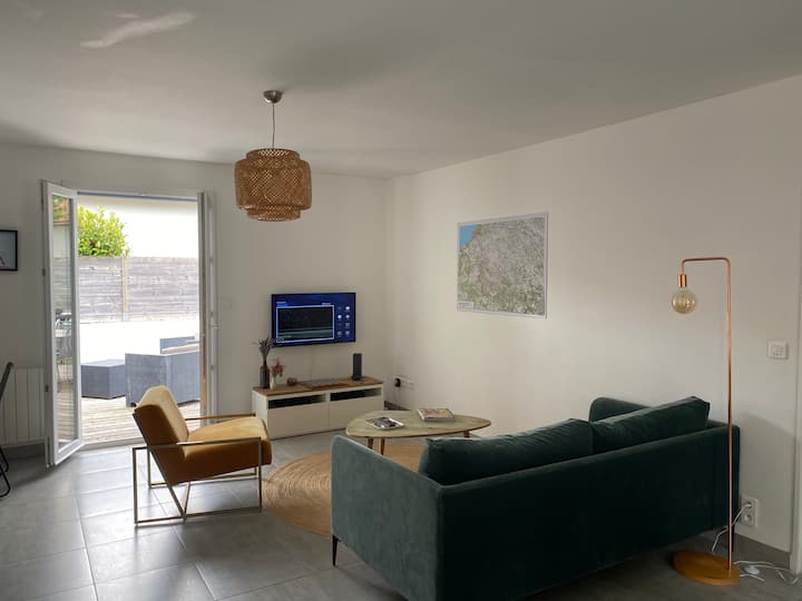 Maison 7 P. Avec Piscine, Anglet 10mn De Biarritz - País Vasco francés