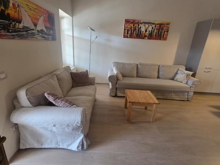 Lovely Apartment On Lake Garda In Residence With Pool - Lago di Garda