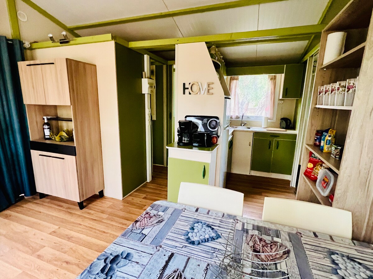 Airbnb performant: Comfortable cottage close to Corsican beaches à Pianottoli Caldarello