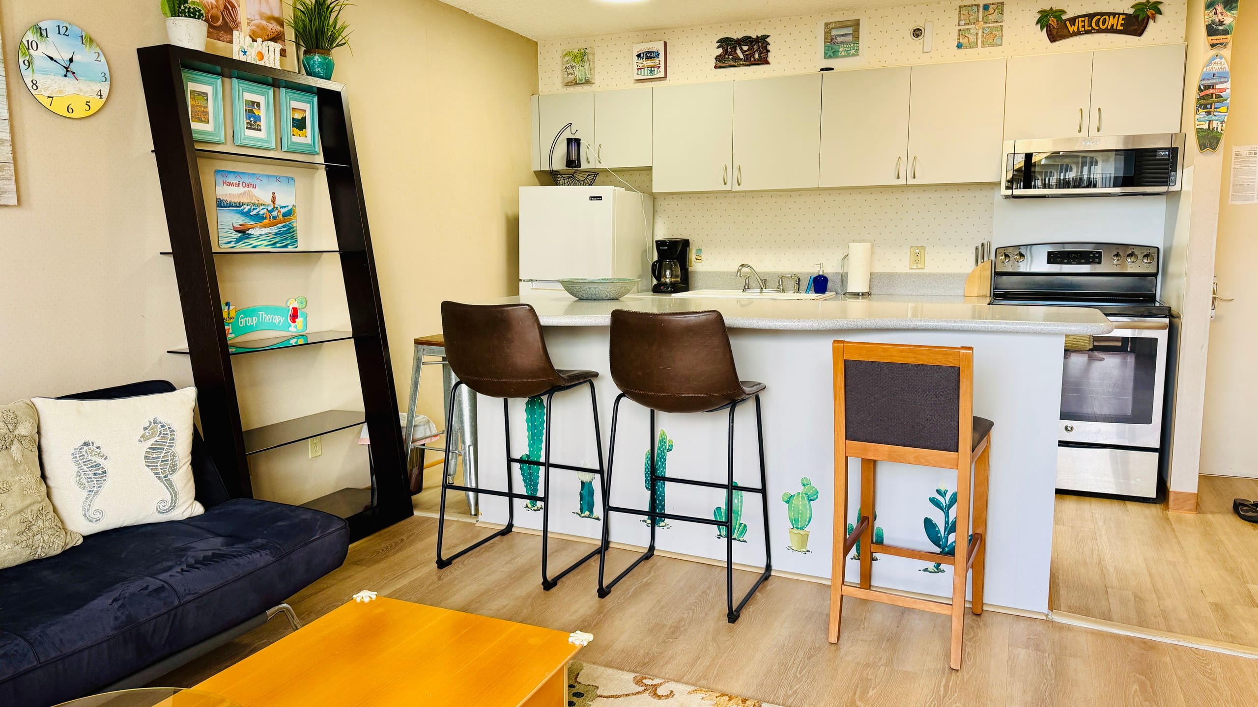 Condo in Honolulu · ★4.85 · 1 bedroom · 2 beds · 1 bath - Image 6