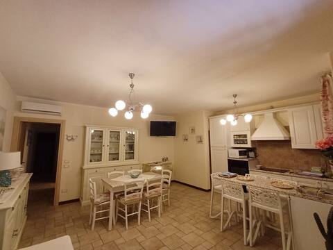Top Airbnb: Il Nido di Barbara - CIN: IT111105C2000P5739 in Villasimius