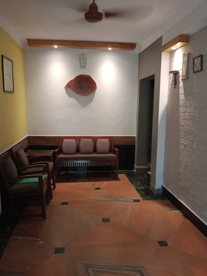 Living room image 2