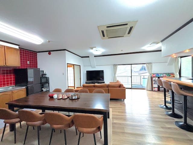 池袋駅まで電車で7分/12人宿泊/ガス衣類乾燥機/高速無料Wi-Fi/4LDK98㎡/無料駐車場有