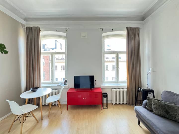 Elegant Studio Apartment In Down Town Helsinki - Helsinki