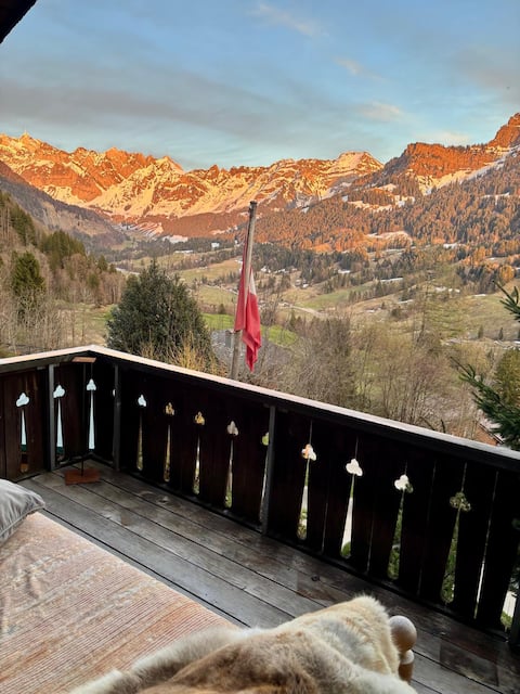 Alp Chnorz Penthouse