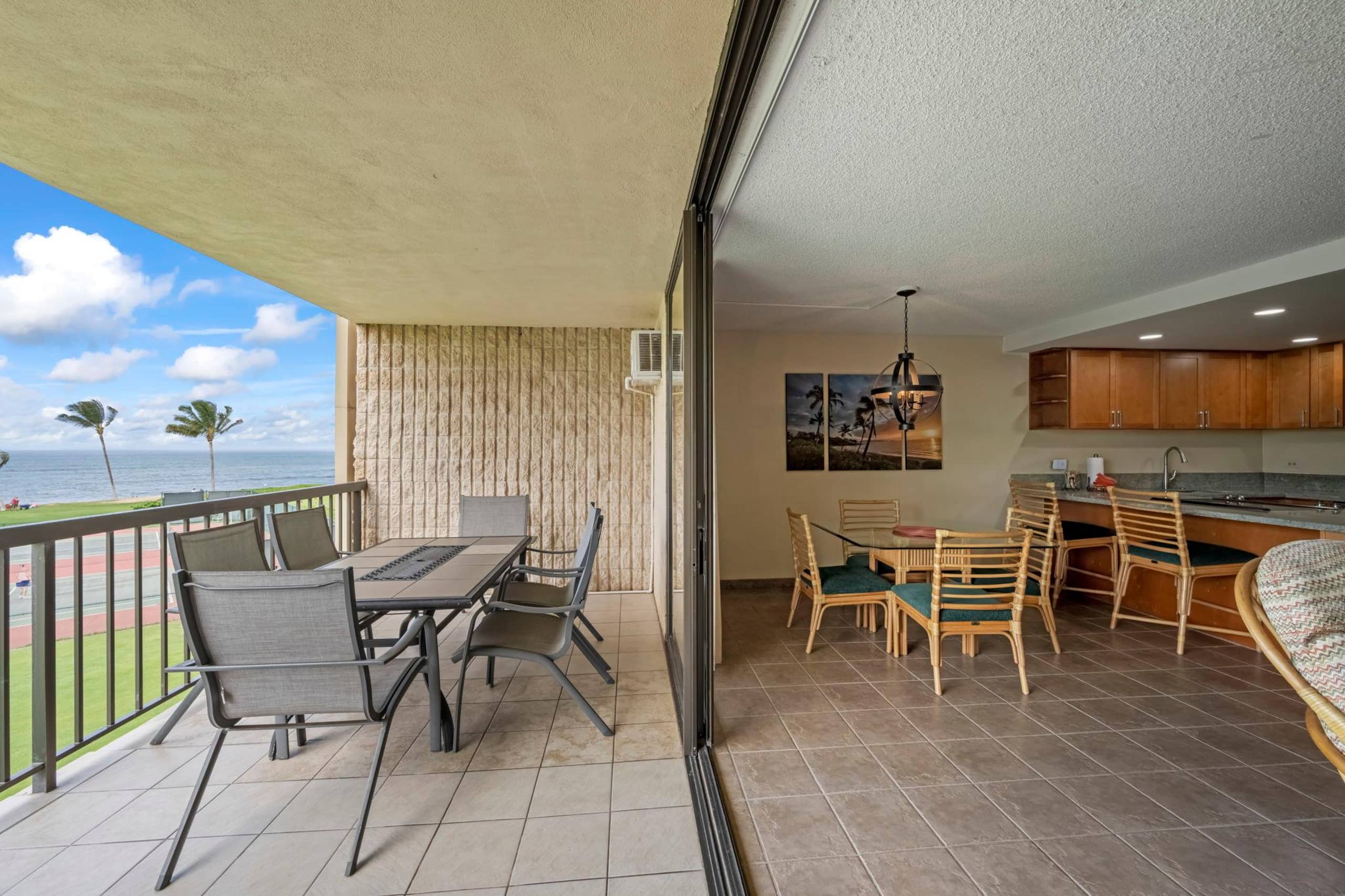 Condo in Kihei · ★4.71 · 2 bedrooms · 4 beds · 2 baths - Image 3