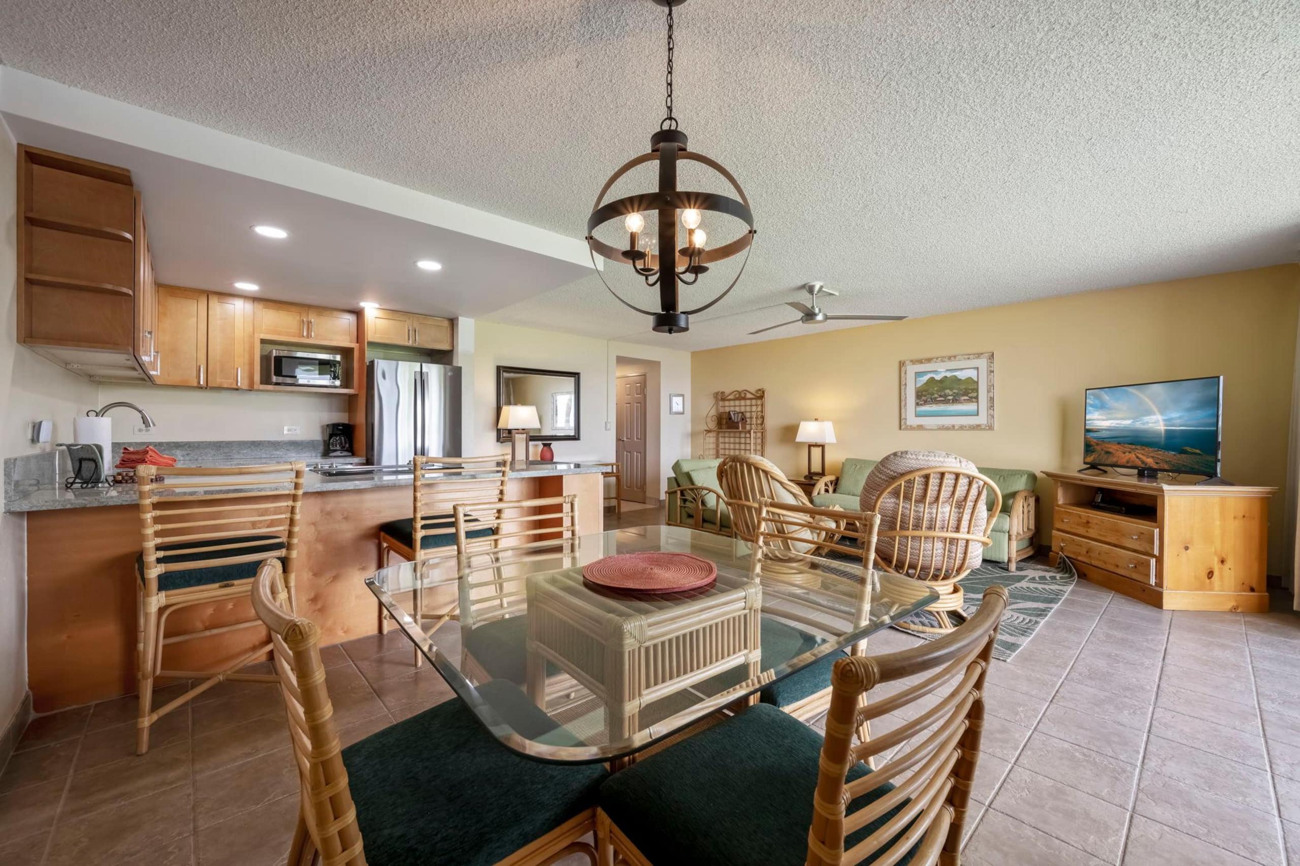 Condo in Kihei · ★4.71 · 2 bedrooms · 4 beds · 2 baths - Image 27