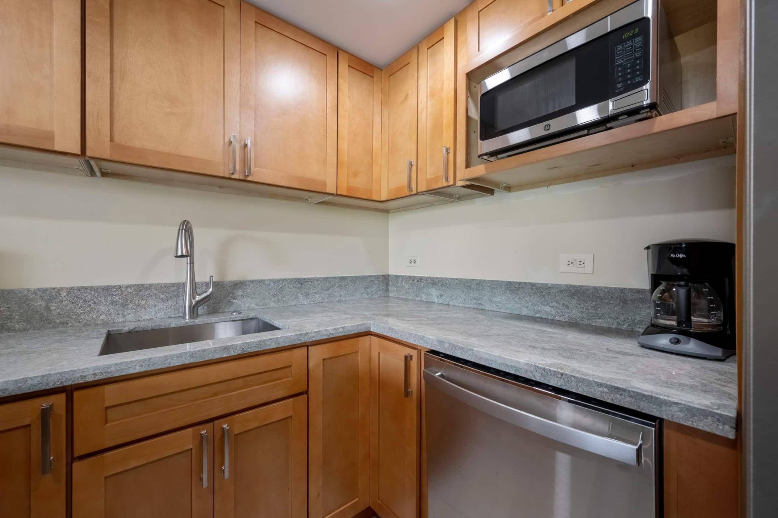 Condo in Kihei · ★4.71 · 2 bedrooms · 4 beds · 2 baths - Image 28