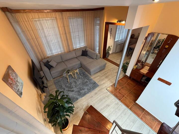 The Maisonette In Sofia's Heart*3br*sleeps8* - Sofia