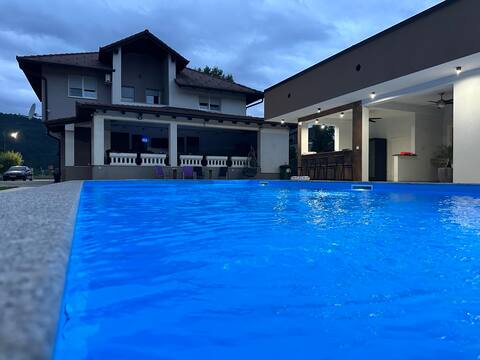 Amal Grand Villa