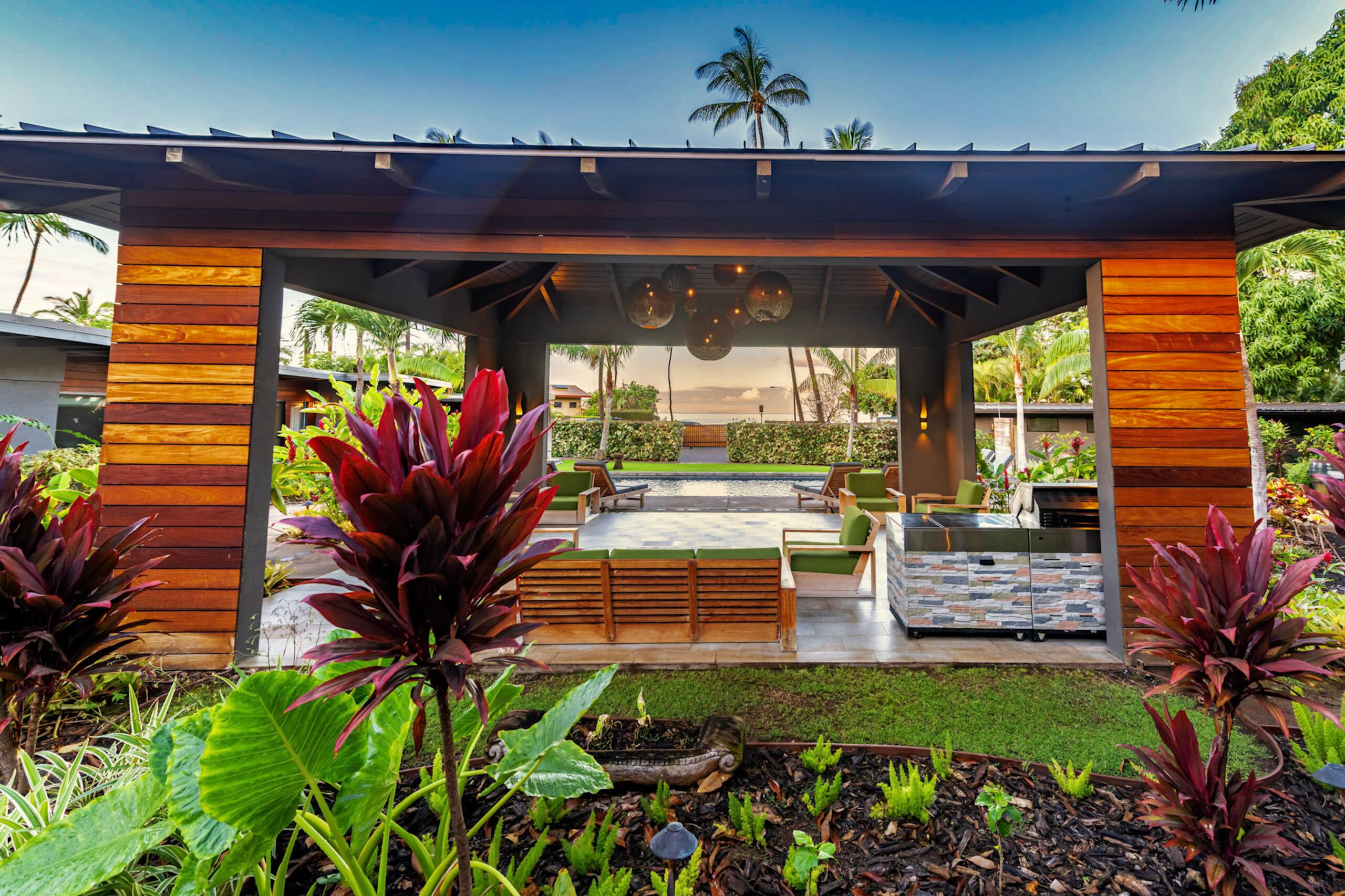 Home in Kihei · ★4.97 · 3 bedrooms · 3 beds · 3.5 baths - Image 30