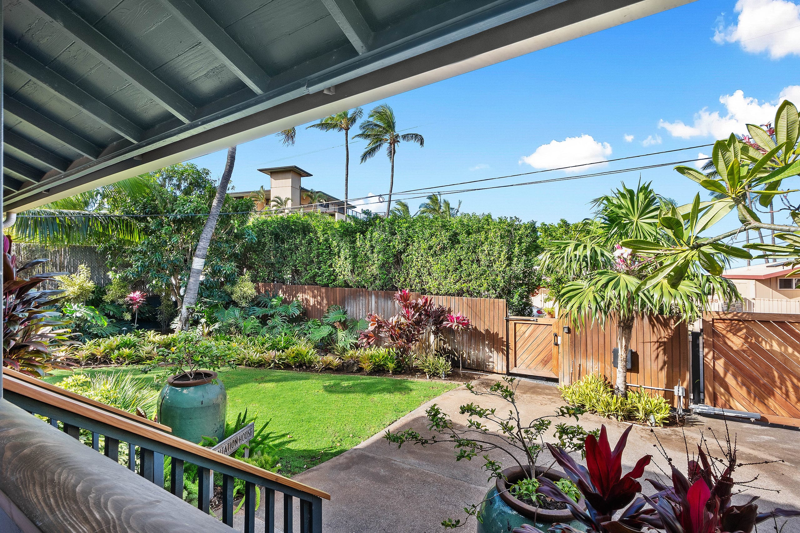 Home in Kihei · ★4.97 · 3 bedrooms · 3 beds · 3.5 baths - Image 25