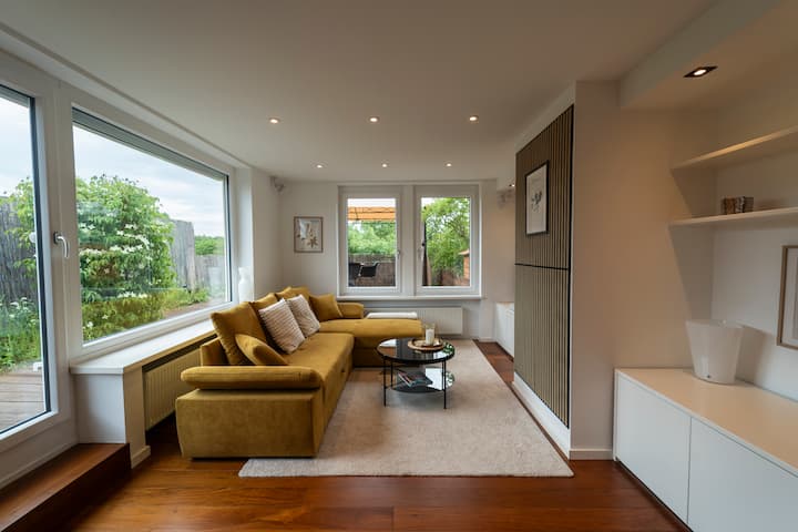 Luxus-penthouse Mit Xxl-dachterrasse & Tg-platz - München