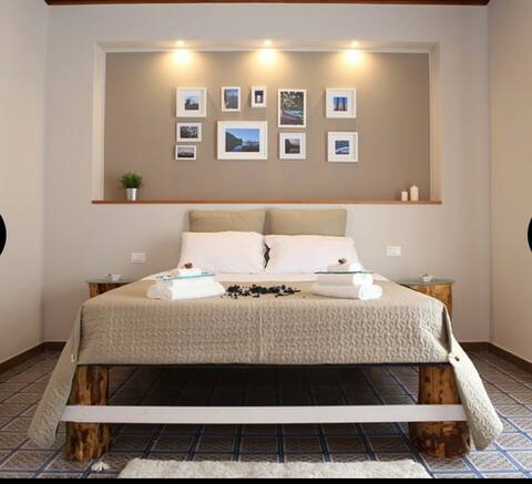 “Stanza Azzurra” B&B I 3 Mori (Blue Room)