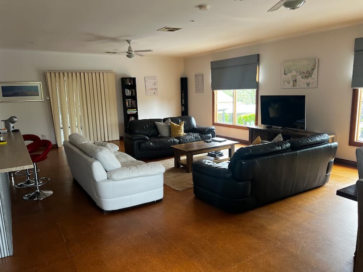 Plum Cottage - McLaren Vale