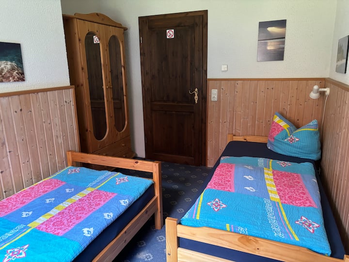 Dhomë gjumi 2