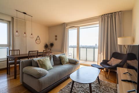 New apartment for 7 people in the city center!