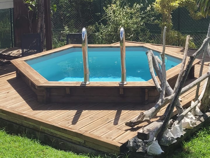 Piscine & Jardin Privés - Calme & Plage à Pieds - Martinique