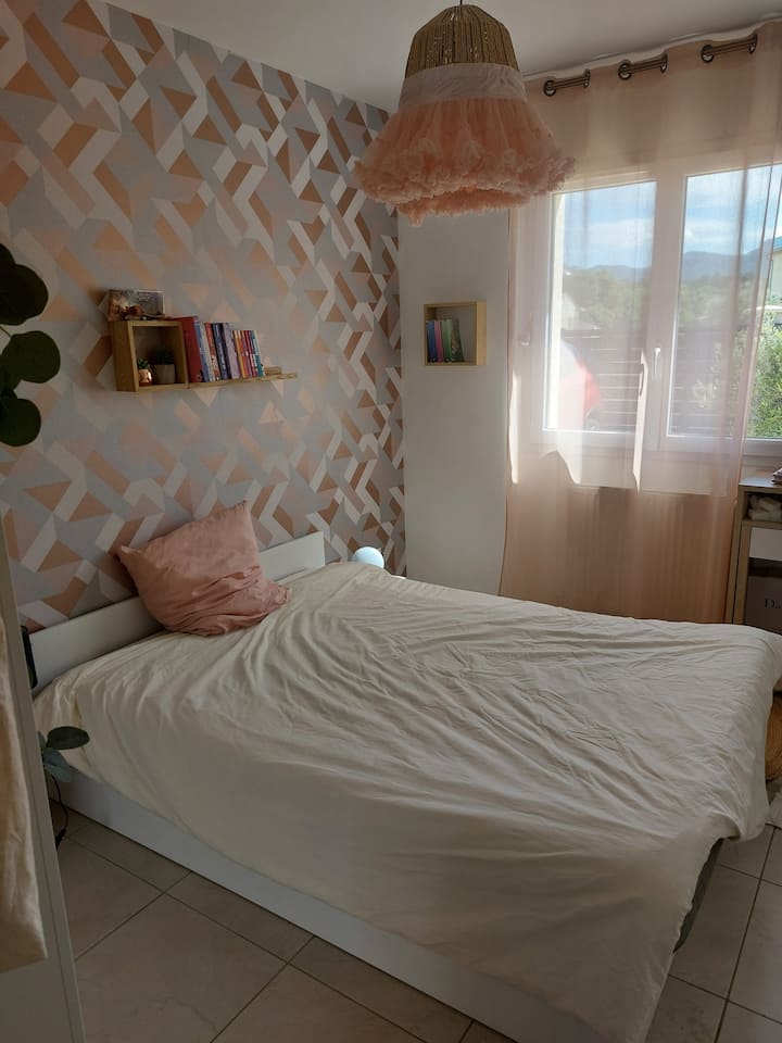 საძინებელი 2