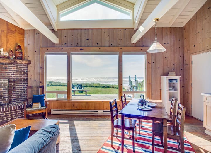 Ocean Front Near Yachats ~ Beachwood Cottage - Yachats, OR