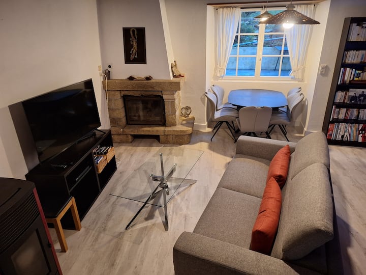 ห้องนั่งเล่นและห้องนั่งเล่นขนาด 30 ตารางเมตรได้รับการตกแต่งใหม่ในเดือนธันวาคม 2024