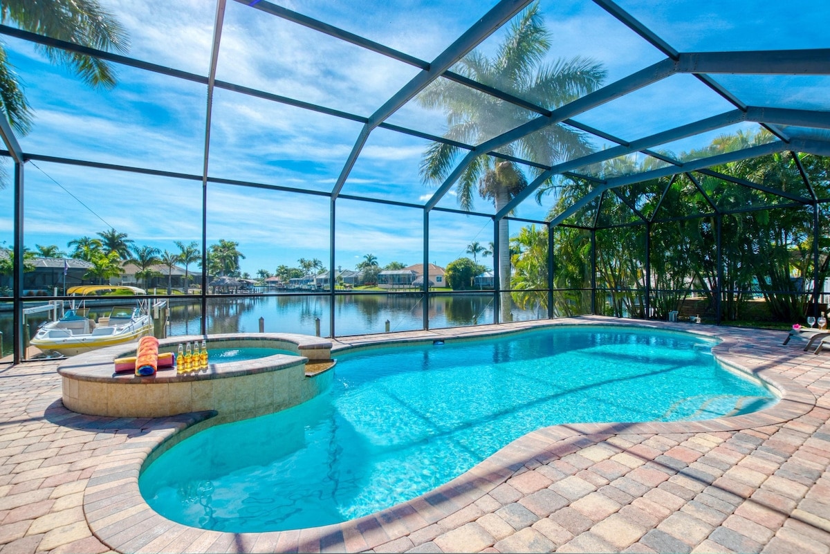 Wischis Florida Vacation Home - Tropical Breeze - Houses for Rent