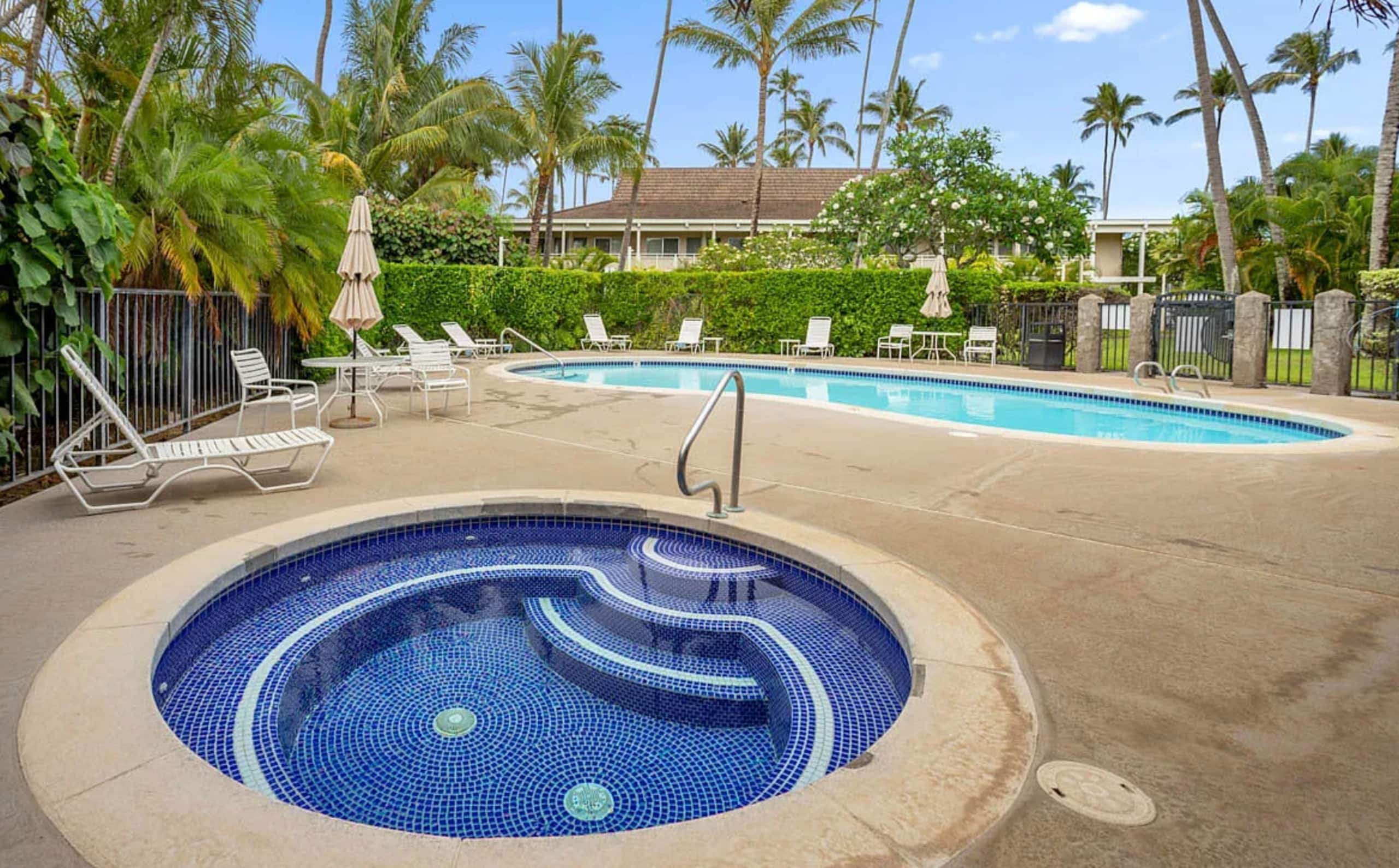 Kauai OCEAN VIEW 1 Bedroom CONDO steps to BEACH! - Photo 24