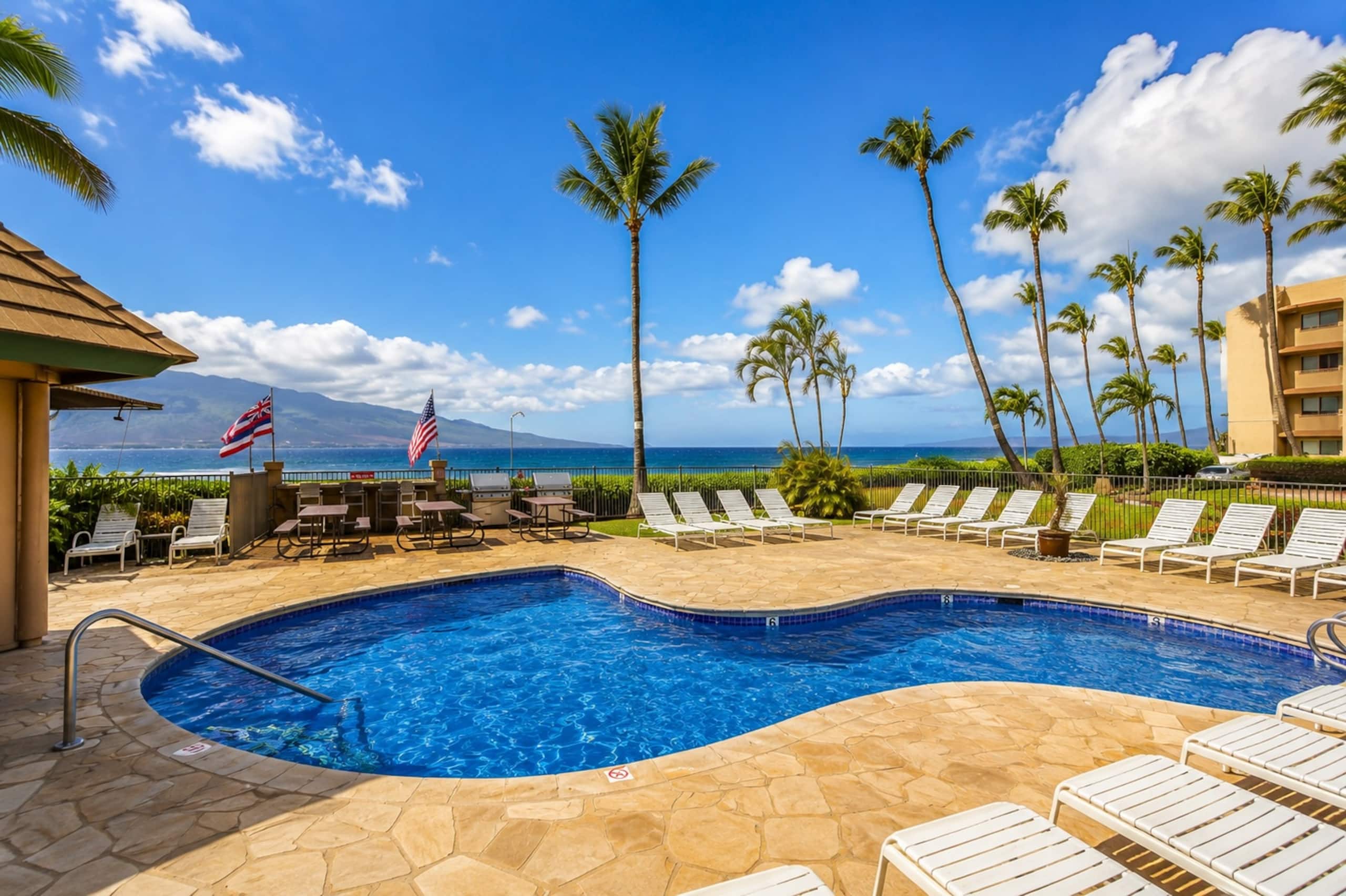 Condo in Wailuku · ★4.9 · 1 bedroom · 2 beds · 1 bath - Image 6