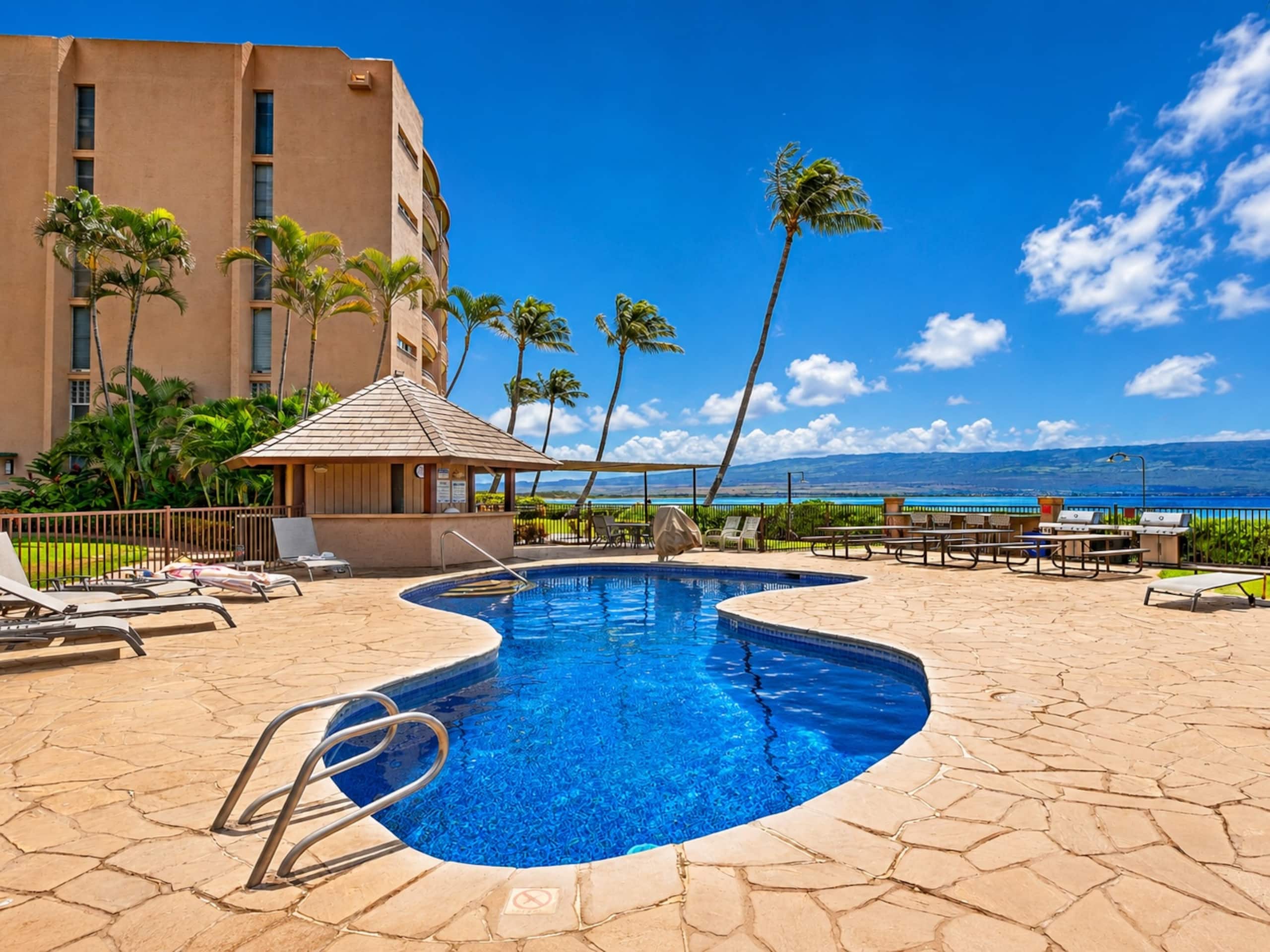 Condo in Wailuku · ★4.9 · 1 bedroom · 2 beds · 1 bath - Image 26