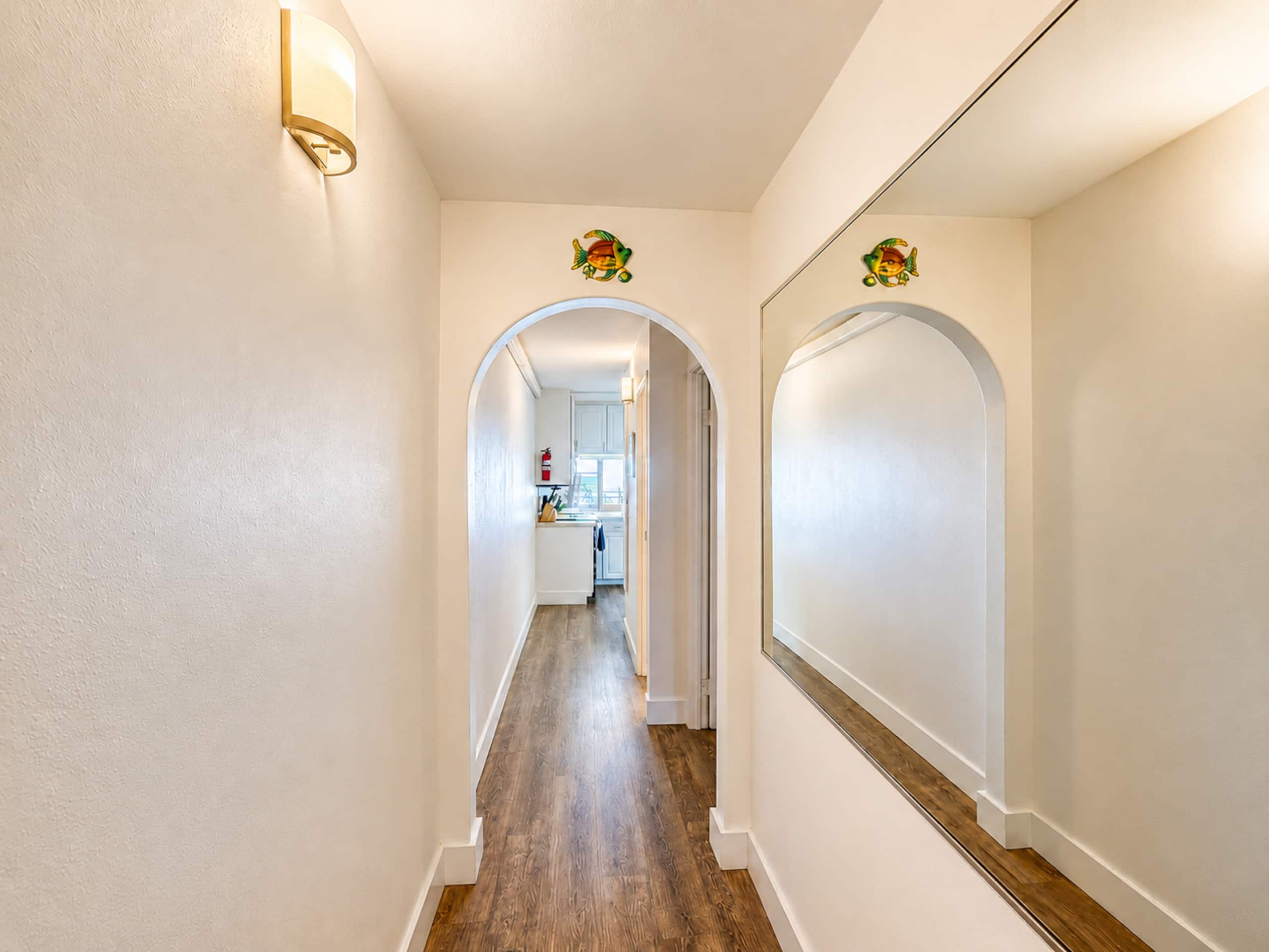 Condo in Wailuku · ★4.9 · 1 bedroom · 2 beds · 1 bath - Image 20