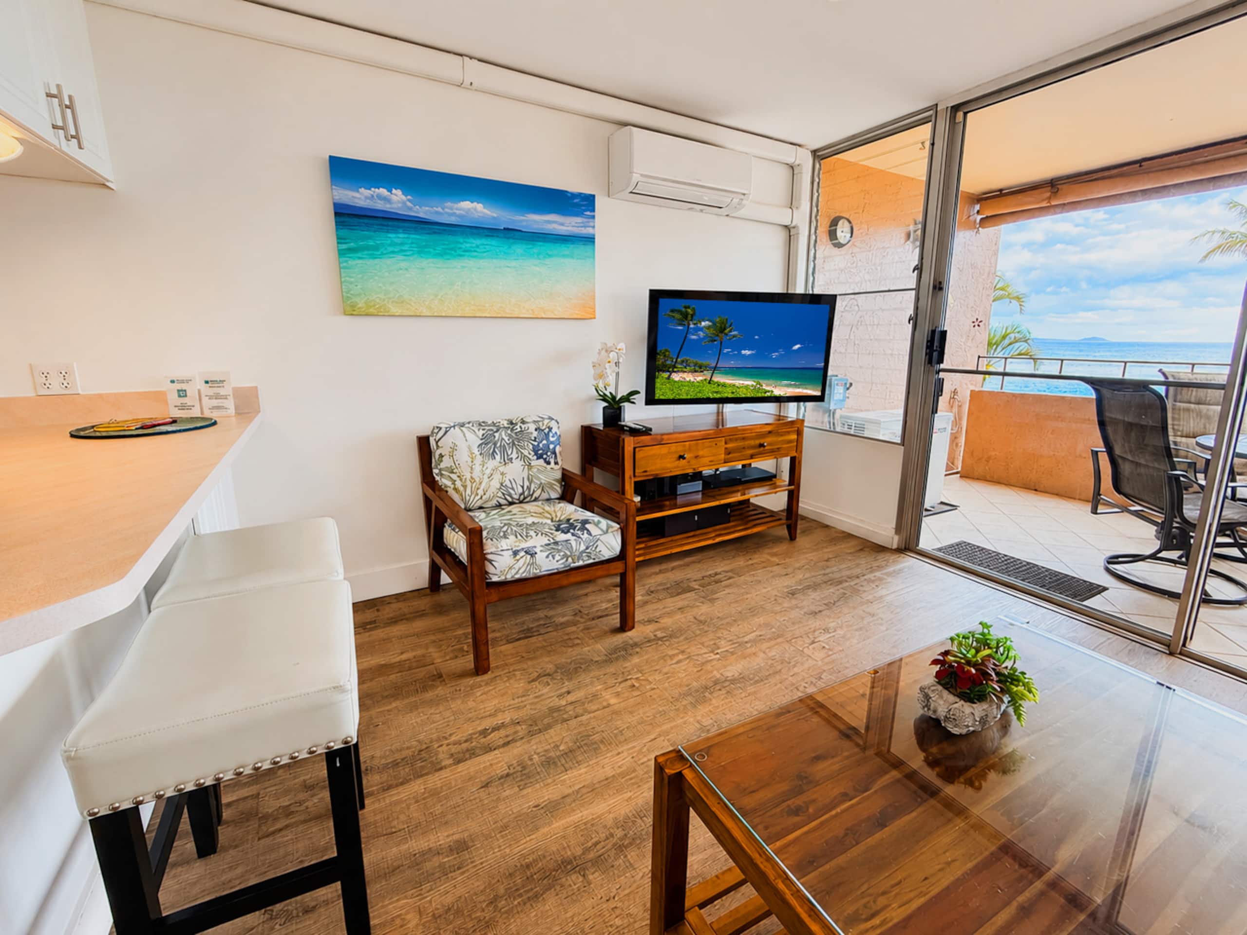 Condo in Wailuku · ★4.9 · 1 bedroom · 2 beds · 1 bath - Image 11