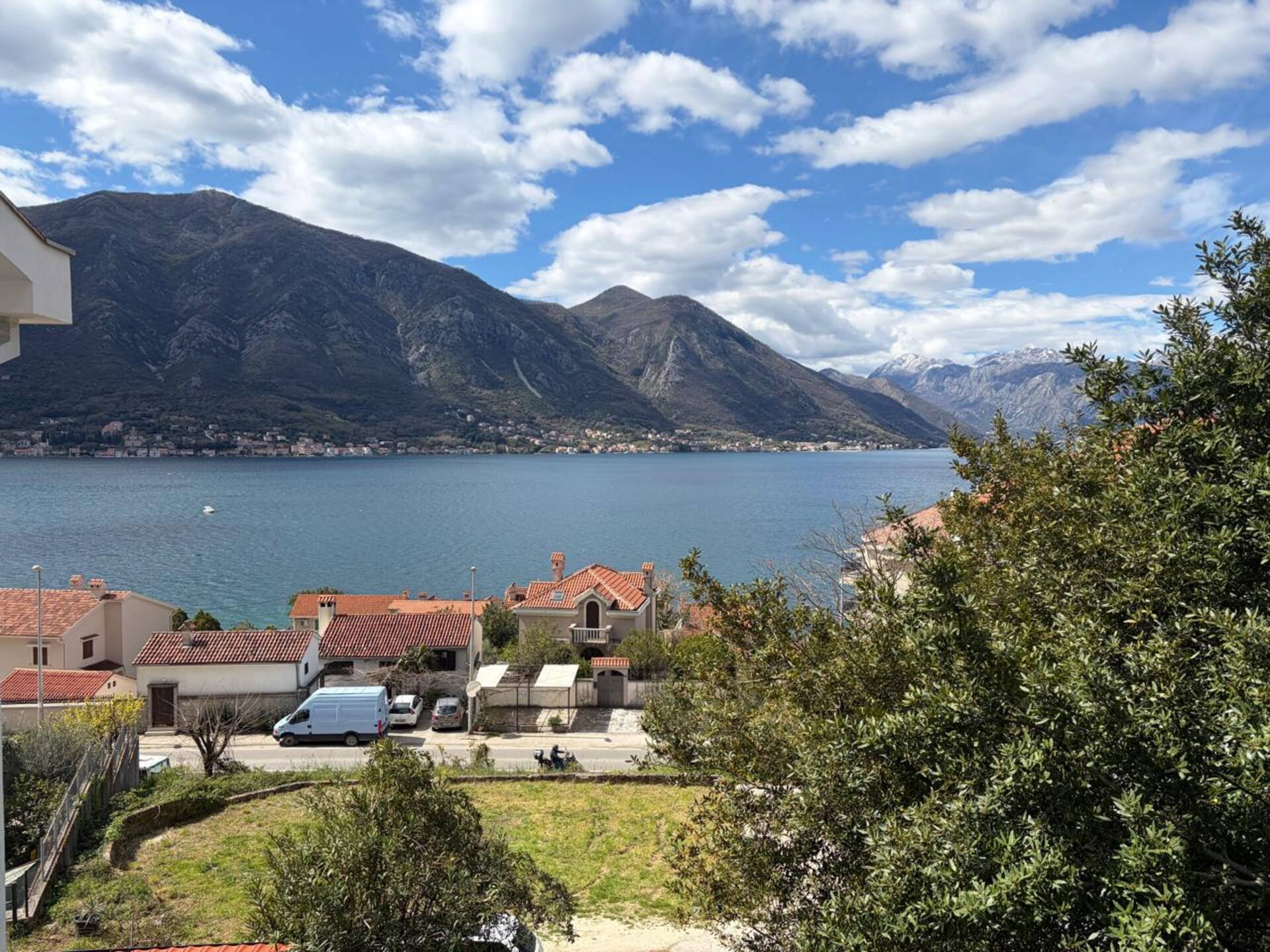 Apartment Noa with Sea View