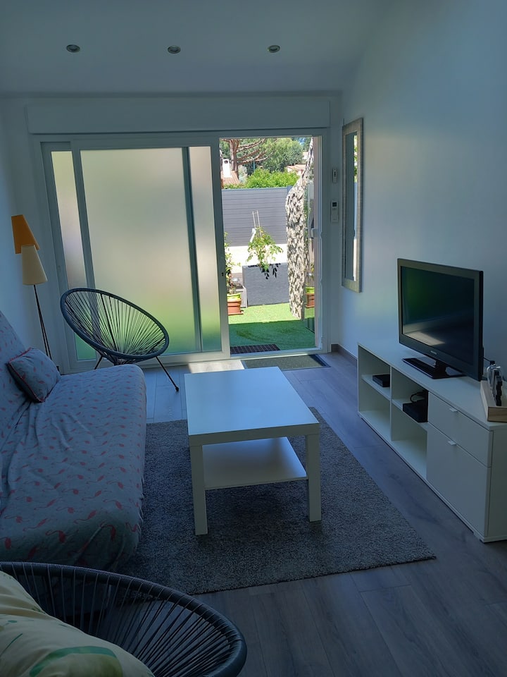 Appartement De Trois Pièces Rdc - Cagnes-sur-Mer