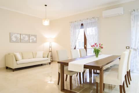 Successful Airbnb property: Perfect Hideaway to explore Amalfi Coast in Salerno