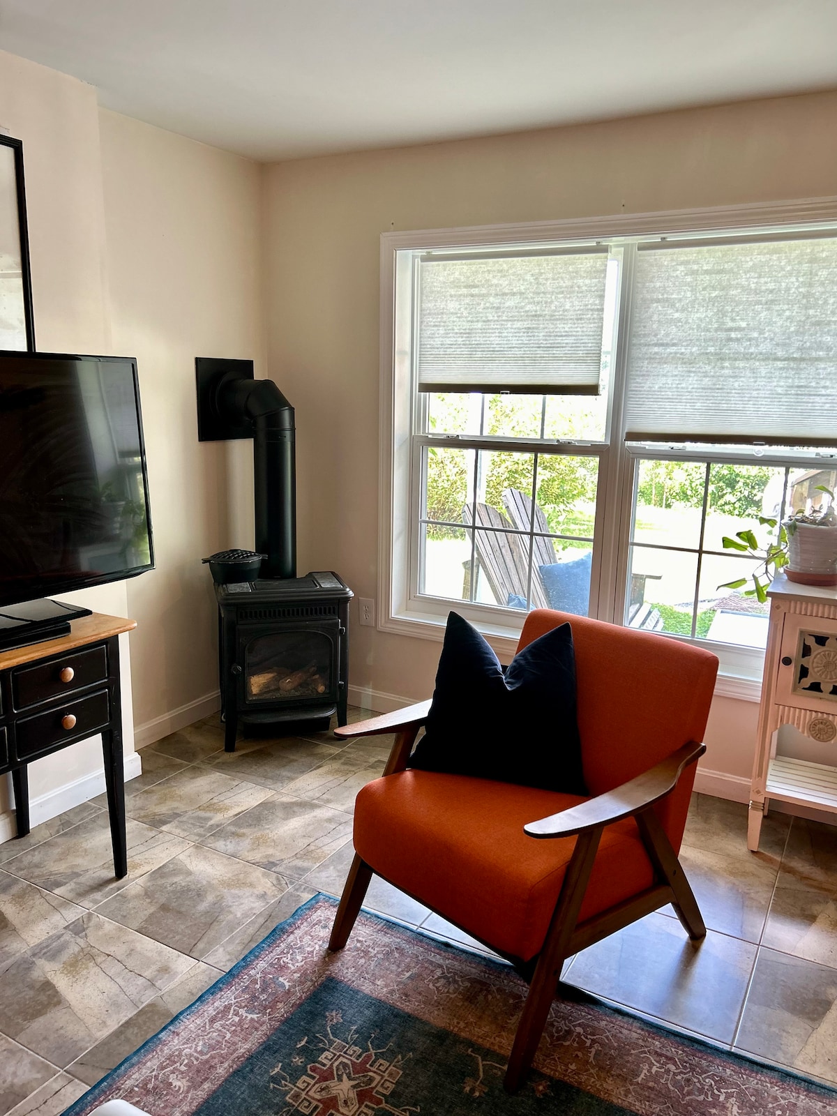 Successful Airbnb property: Meadow House. Jeffersonville. in Jeffersonville