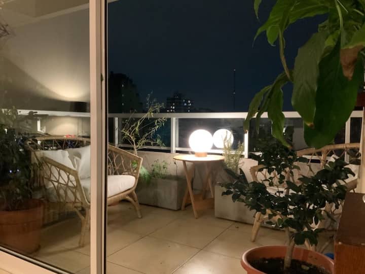 Apartamento de 2 ambientes com varanda em Palermo