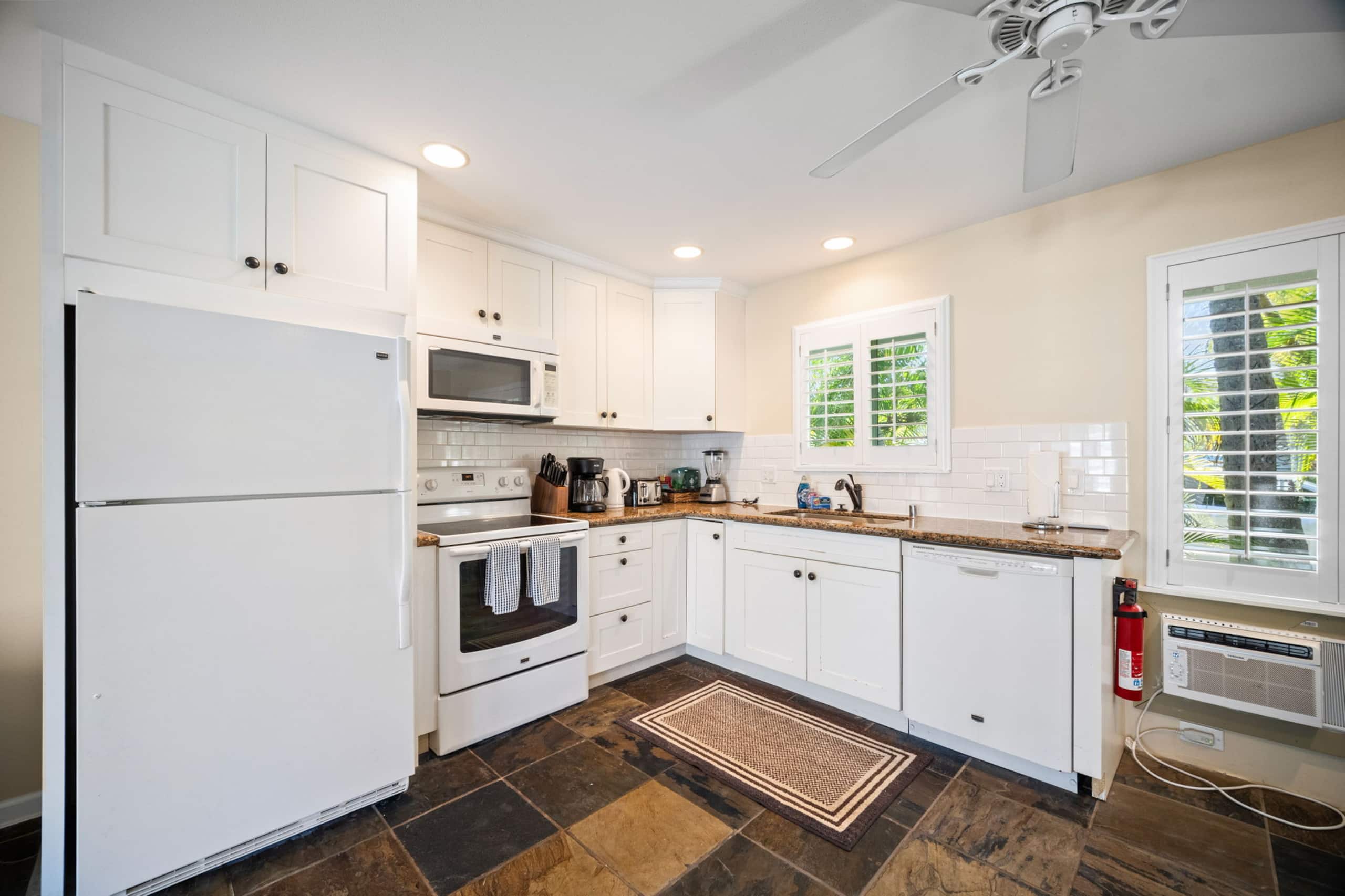 Home in Koloa · ★4.81 · 2 bedrooms · 2 beds · 2 baths - Photo 15