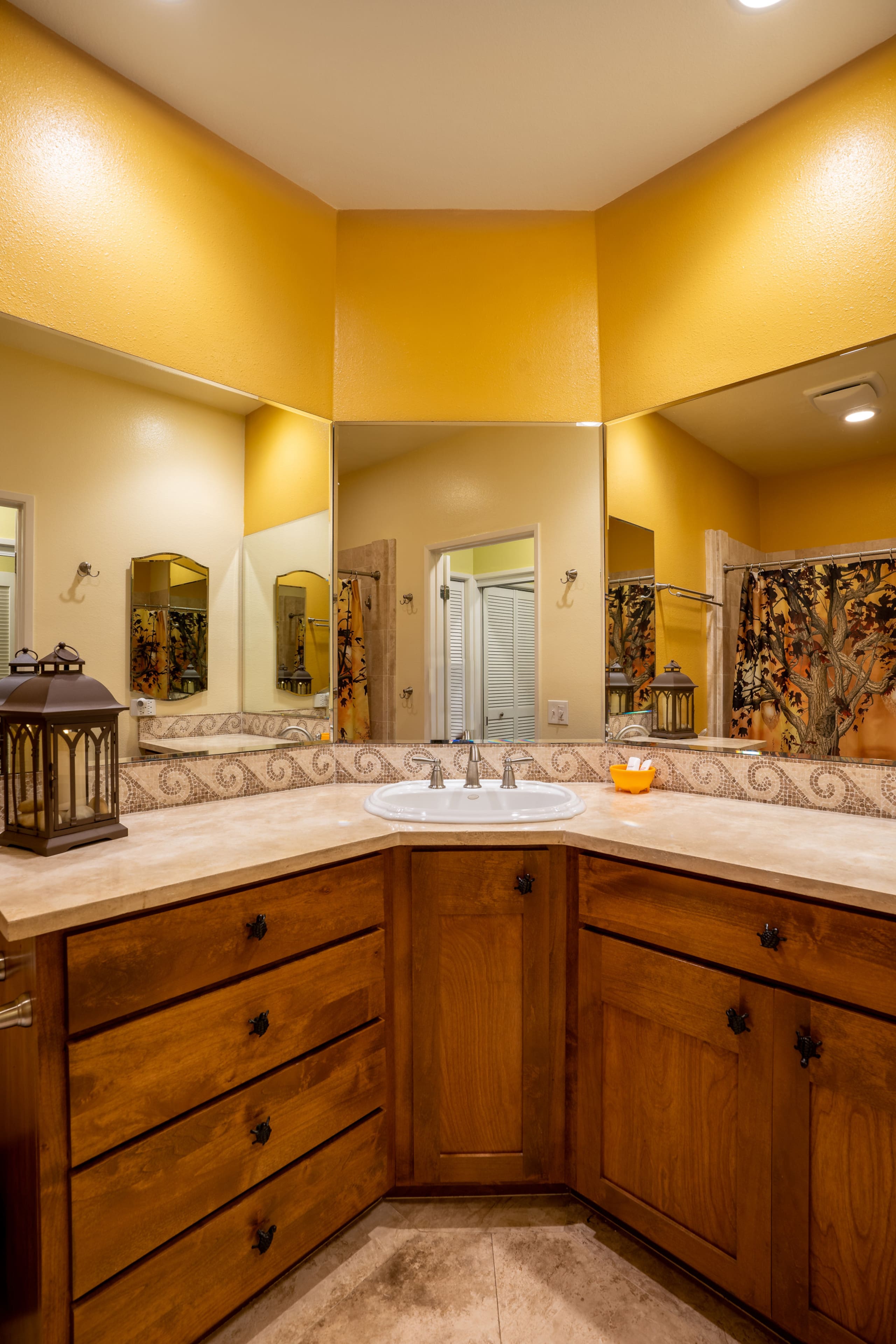Condo in Koloa · ★4.63 · 2 bedrooms · 3 beds · 2 private baths - Image 20