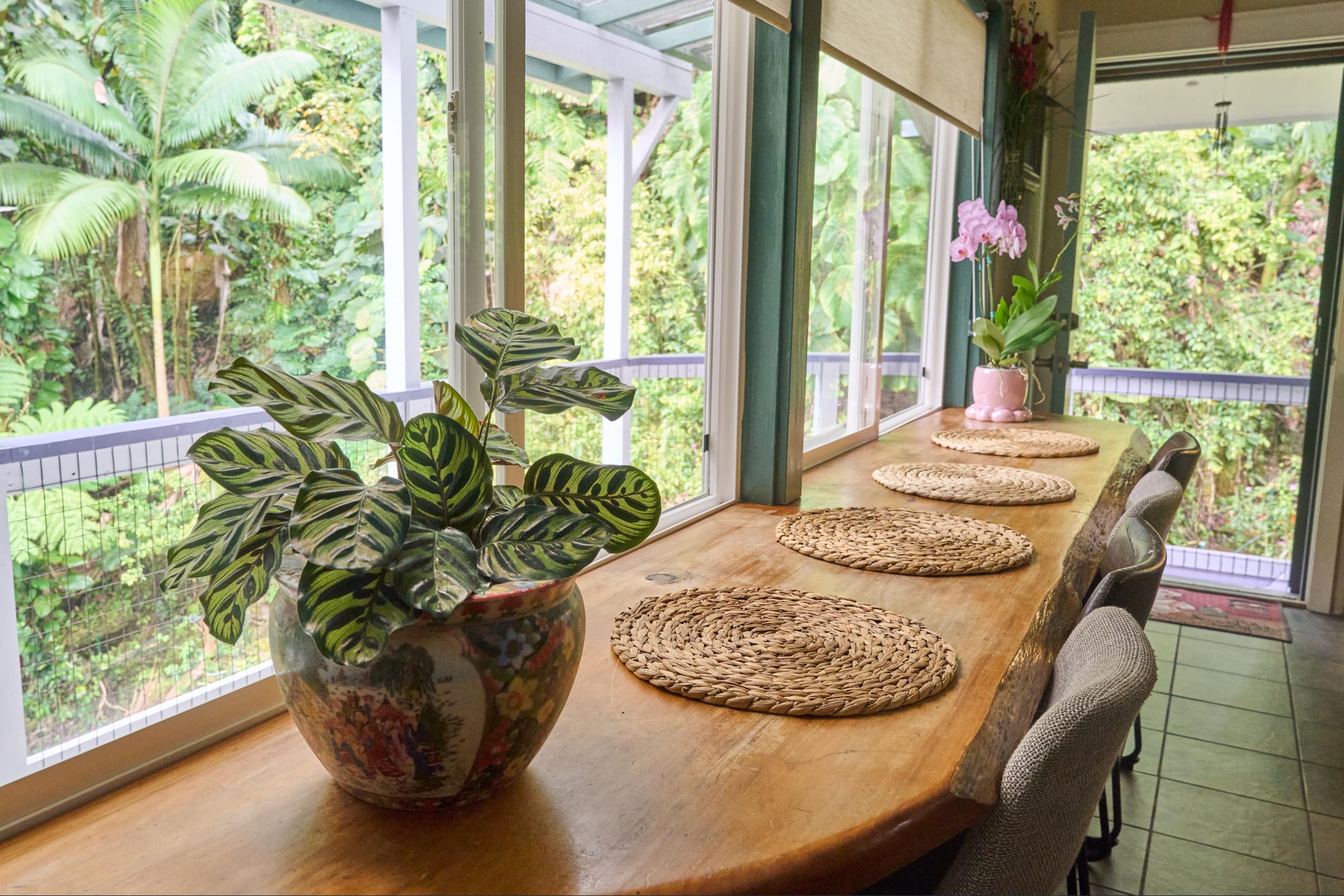 Home in Hilo · ★4.92 · 2 bedrooms · 2 beds · 2 baths - Image 5